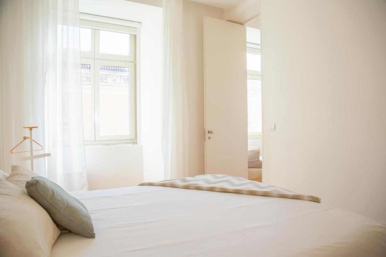 Arsenal 108, Design Apartments - New Light Downtown Chiado And River Lisabona Exterior foto